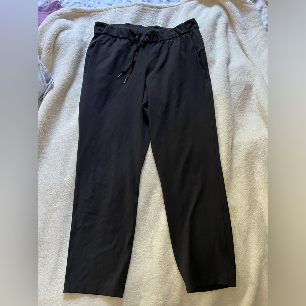 Lululemon On the Fly pant